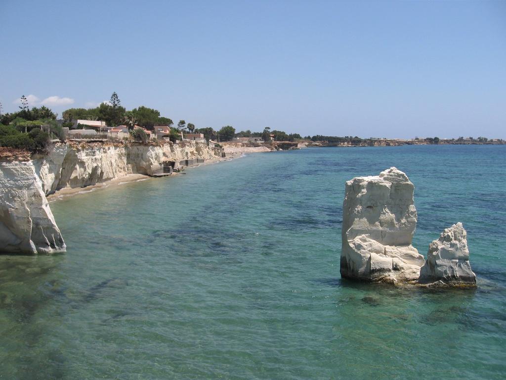 Вілла The White Rocks Lido di Noto Номер фото