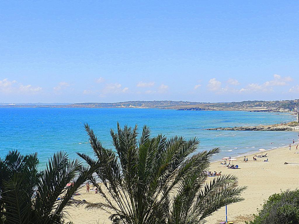 Вілла The White Rocks Lido di Noto Екстер'єр фото